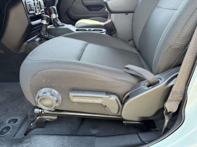 2023 Jeep Wrangler 4-Door Sport S 4x4