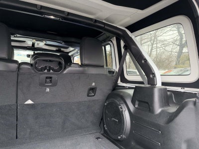 2019 Jeep Wrangler Unlimited Sahara Altitude 4x4