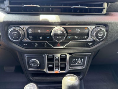 2025 Jeep Wrangler 4-Door Summit 4x4