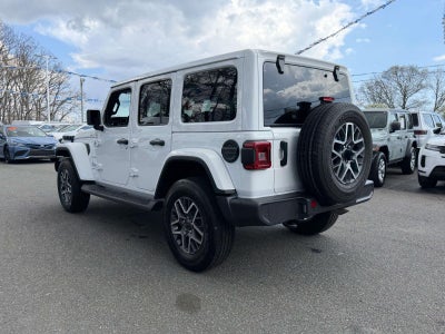 2024 Jeep Wrangler 4-Door Sahara 4x4