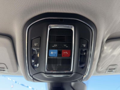 2023 Jeep Grand Cherokee Laredo 4x4