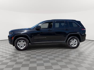 2023 Jeep Grand Cherokee Laredo 4x4