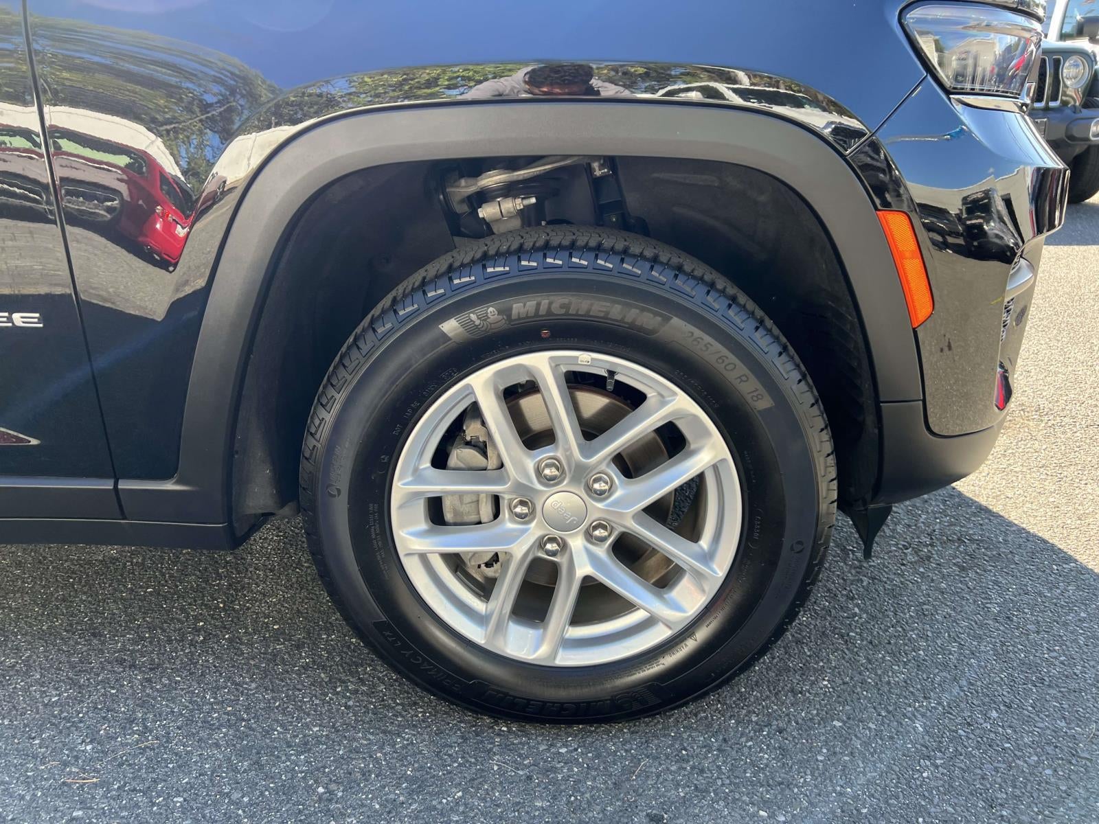 2025 Jeep Grand Cherokee Laredo X 4x4