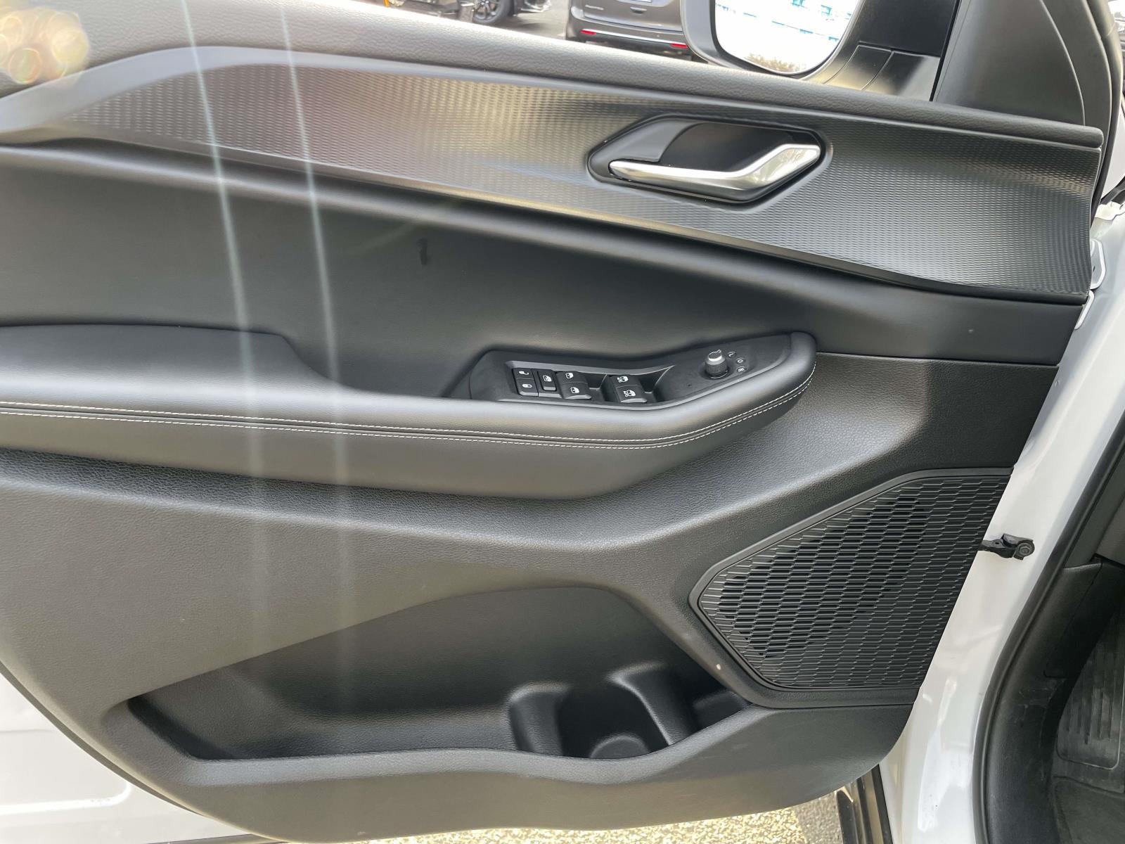 2025 Jeep Grand Cherokee Laredo X 4x4