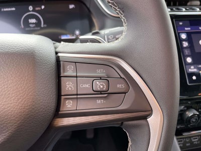 2025 Jeep Grand Cherokee Laredo X 4x4