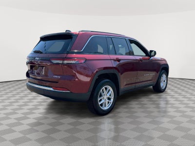 2025 Jeep Grand Cherokee Laredo X 4x4