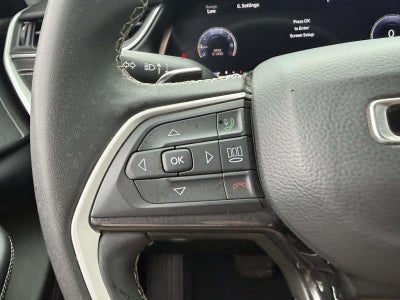 2023 Jeep Grand Cherokee Laredo 4x4