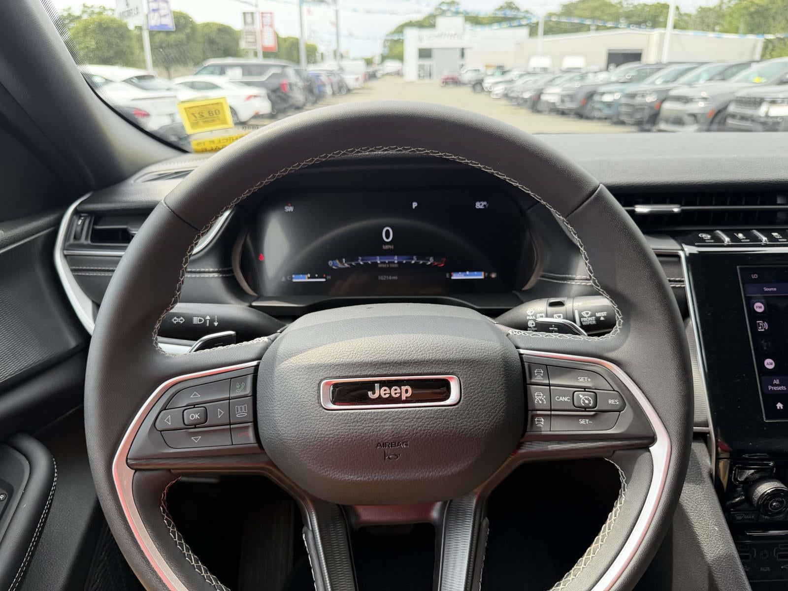2025 Jeep Grand Cherokee Laredo X 4x4