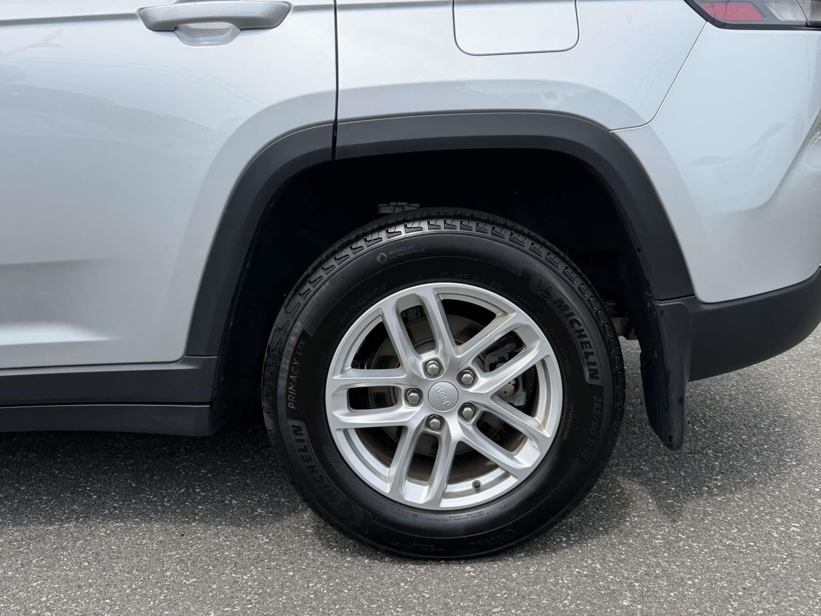 2025 Jeep Grand Cherokee Laredo X 4x4