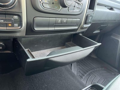 2019 RAM 1500 Classic SLT Crew Cab 4x4 5'7' Box