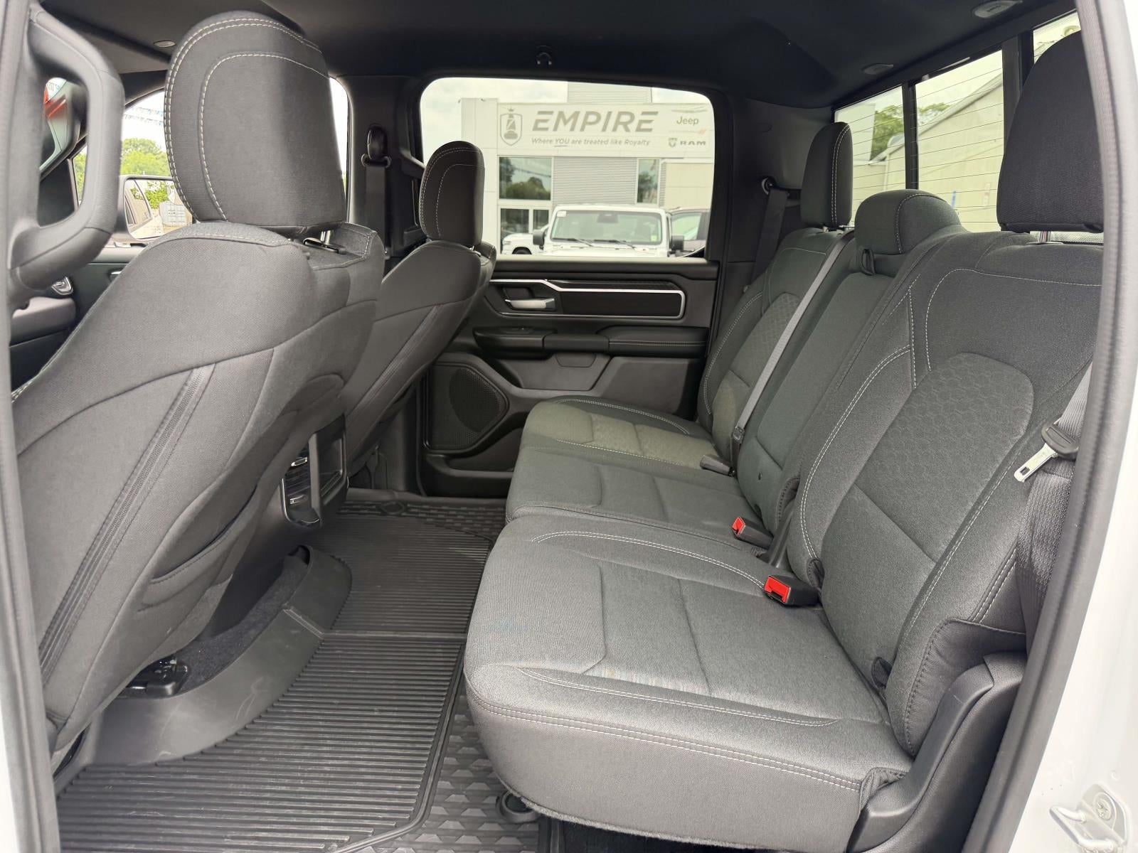 2025 RAM 1500 Big Horn Crew Cab 4x4 5'7' Box