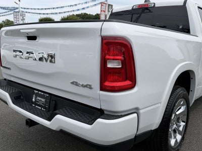 2025 RAM 1500 Big Horn Crew Cab 4x4 5'7' Box