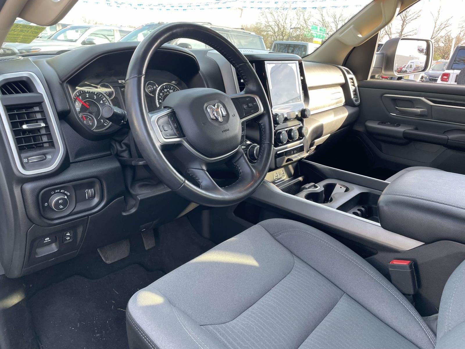 2020 RAM 1500 Big Horn Quad Cab 4x4 6'4' Box