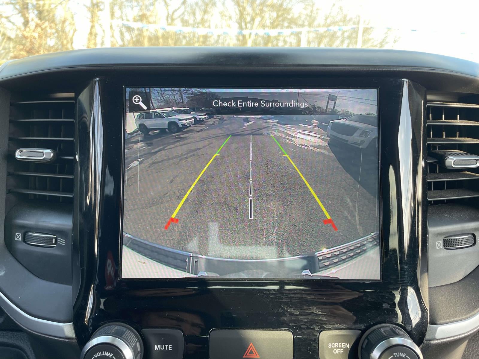 2020 RAM 1500 Big Horn Quad Cab 4x4 6'4' Box