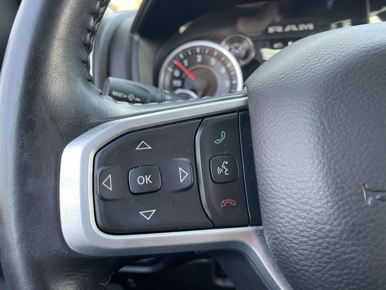 2020 RAM 1500 Big Horn Quad Cab 4x4 6'4' Box