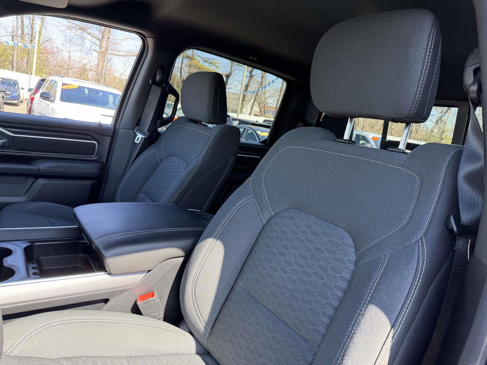 2025 RAM 1500 Big Horn Crew Cab 4x4 5'7' Box