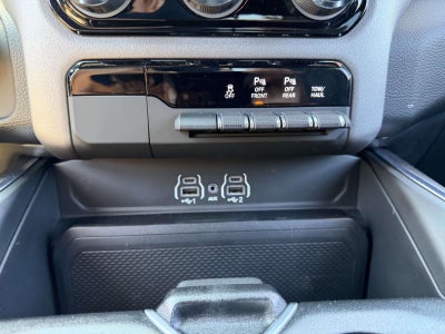 2025 RAM 1500 Big Horn Crew Cab 4x4 5'7' Box