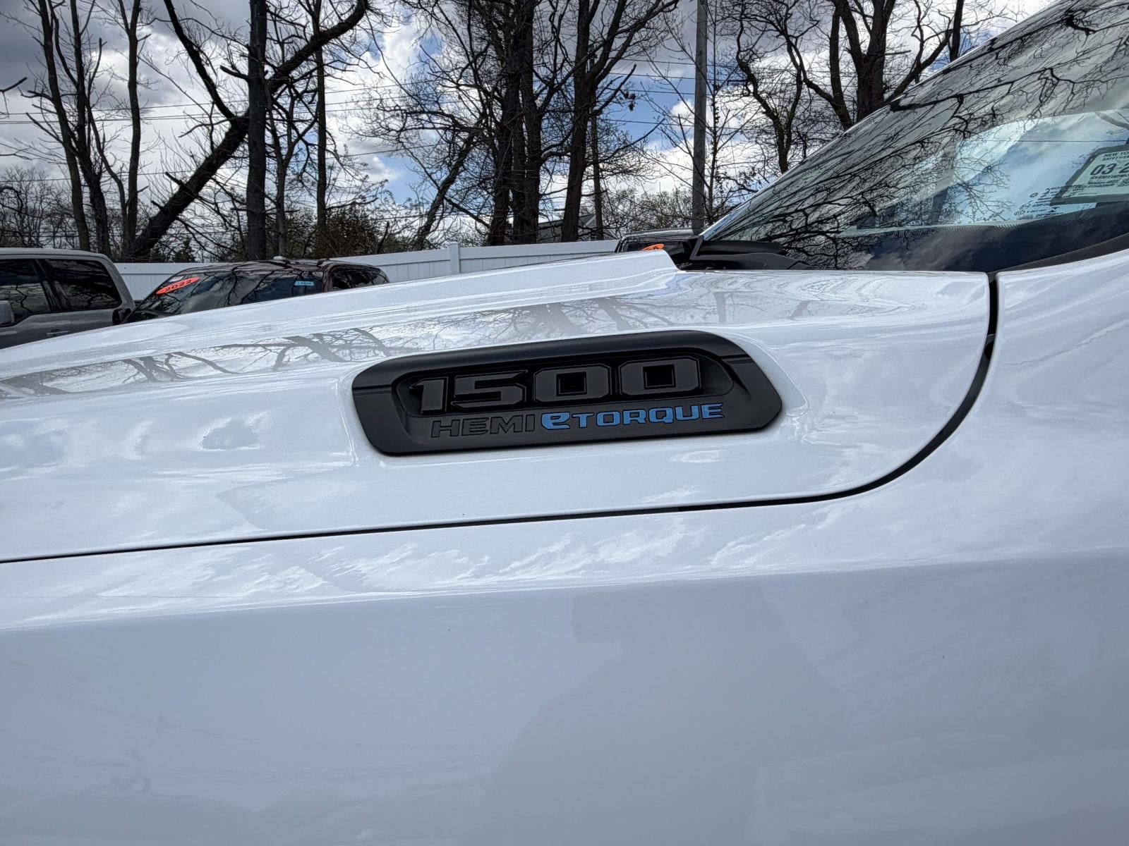 2023 RAM 1500 Big Horn Crew Cab 4x4 5'7' Box