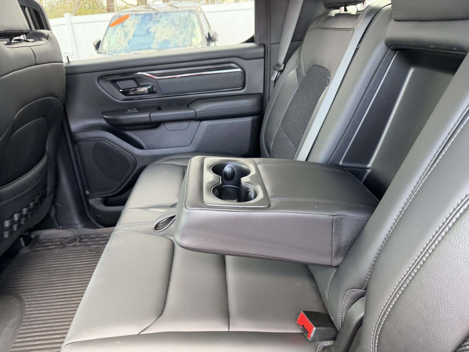 2023 RAM 1500 Big Horn Crew Cab 4x4 5'7' Box