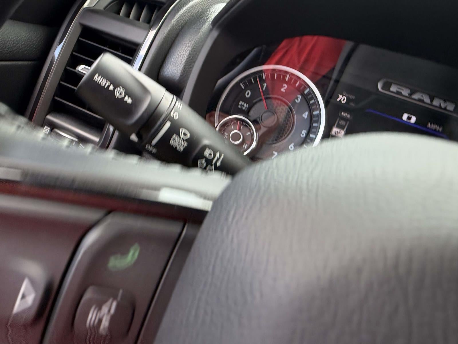 2023 RAM 1500 Big Horn Crew Cab 4x4 5'7' Box