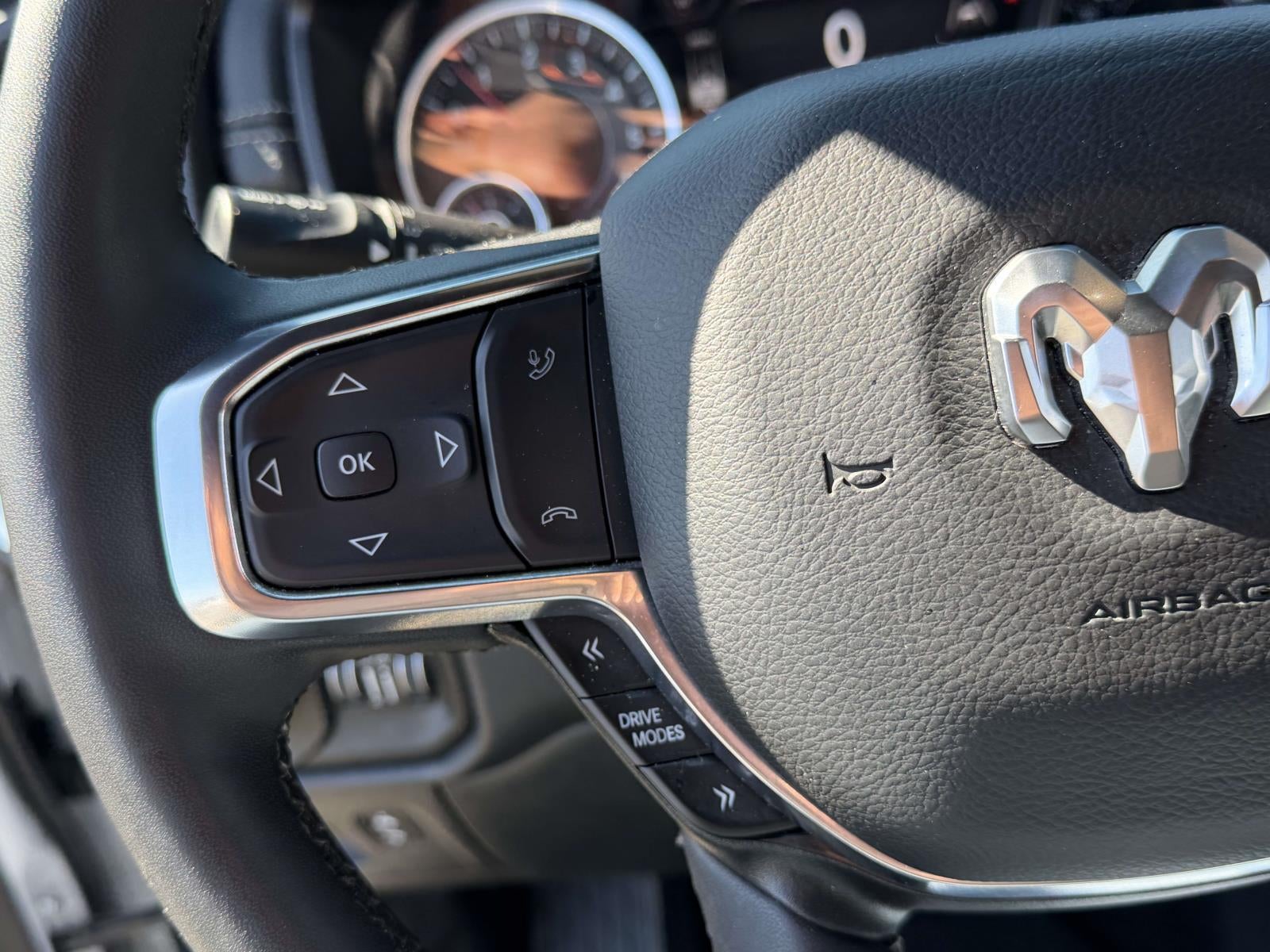 2025 RAM 1500 Laramie Crew Cab 4x4 5'7' Box