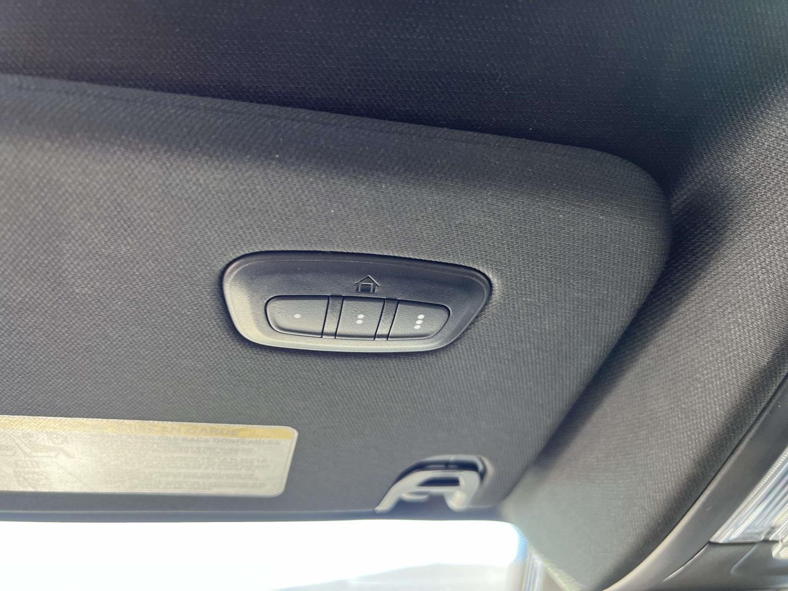 2023 RAM 1500 Laramie Crew Cab 4x4 5'7' Box