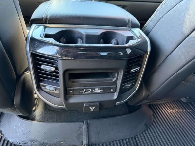 2021 RAM 1500 Laramie Crew Cab 4x4 5'7' Box