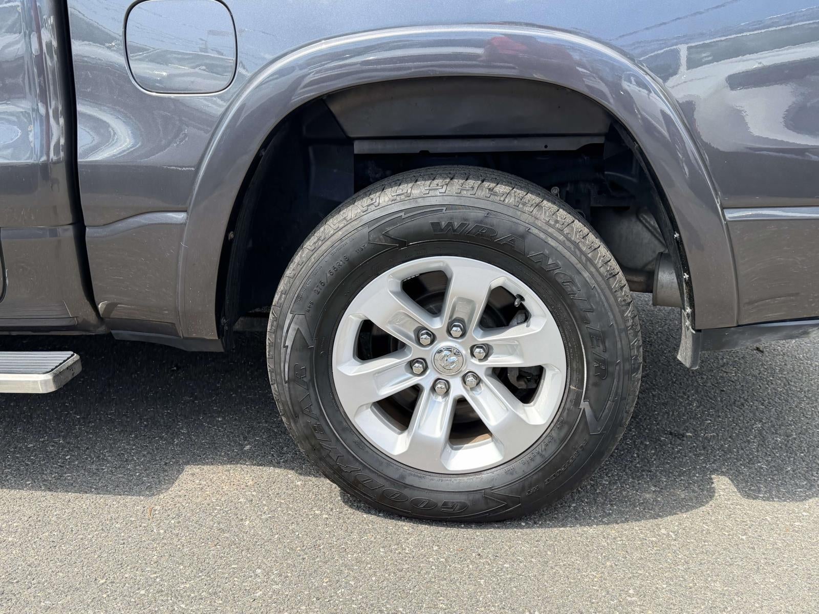 2021 RAM 1500 Laramie Crew Cab 4x4 5'7' Box