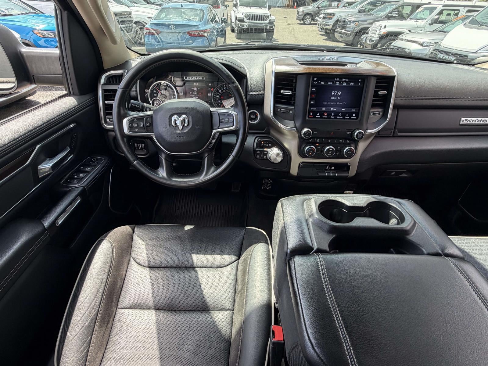 2021 RAM 1500 Laramie Crew Cab 4x4 5'7' Box