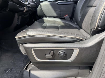 2021 RAM 1500 Laramie Crew Cab 4x4 5'7' Box