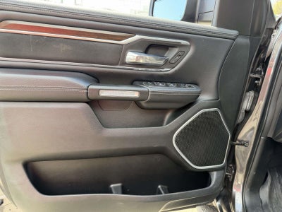 2021 RAM 1500 Laramie Crew Cab 4x4 5'7' Box