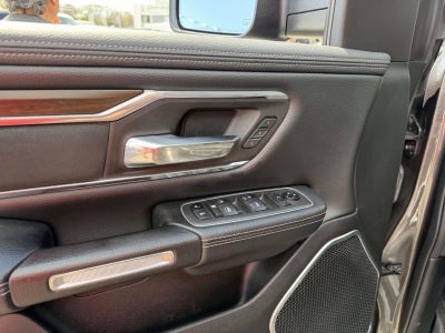 2021 RAM 1500 Laramie Crew Cab 4x4 5'7' Box