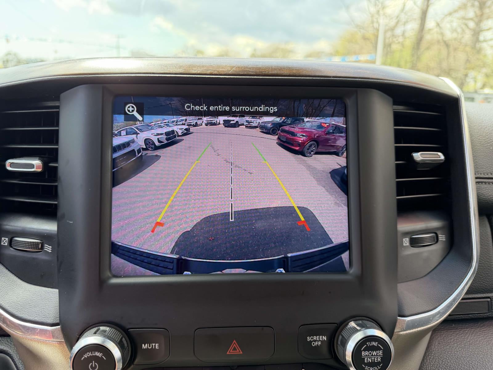 2021 RAM 1500 Laramie Crew Cab 4x4 5'7' Box