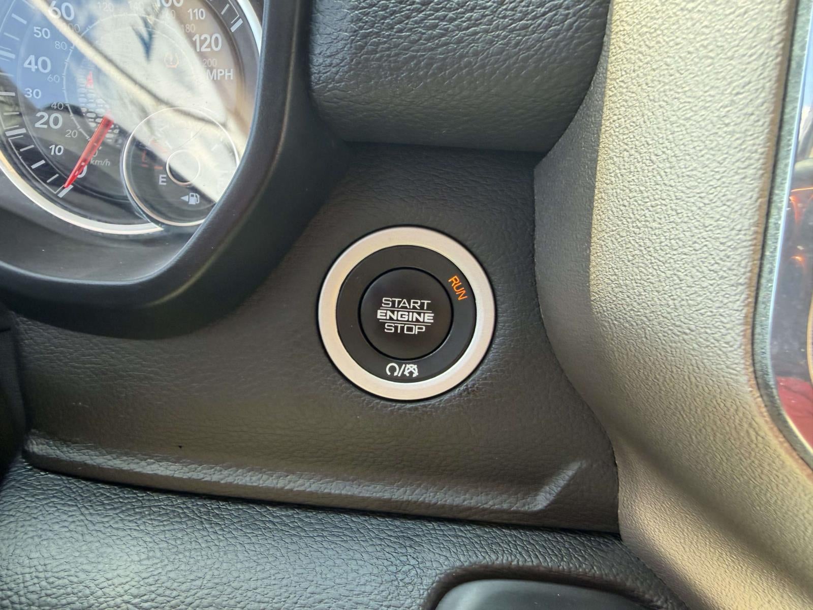 2021 RAM 1500 Laramie Crew Cab 4x4 5'7' Box