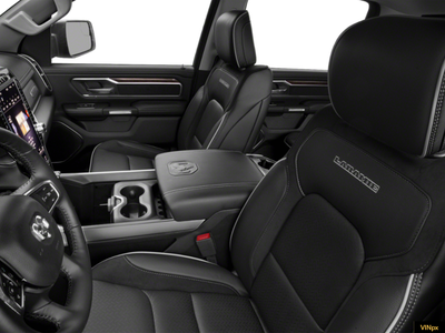 2019 RAM 1500 Laramie Crew Cab 4x4 5'7' Box