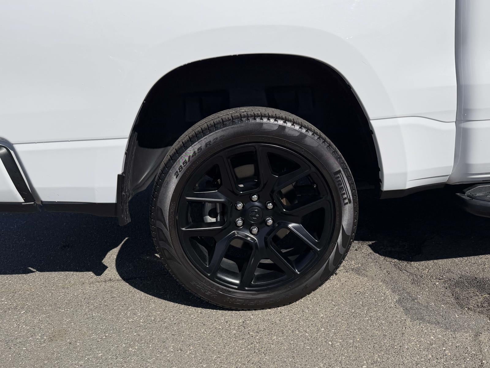 2023 RAM 1500 Laramie Crew Cab 4x4 5'7' Box