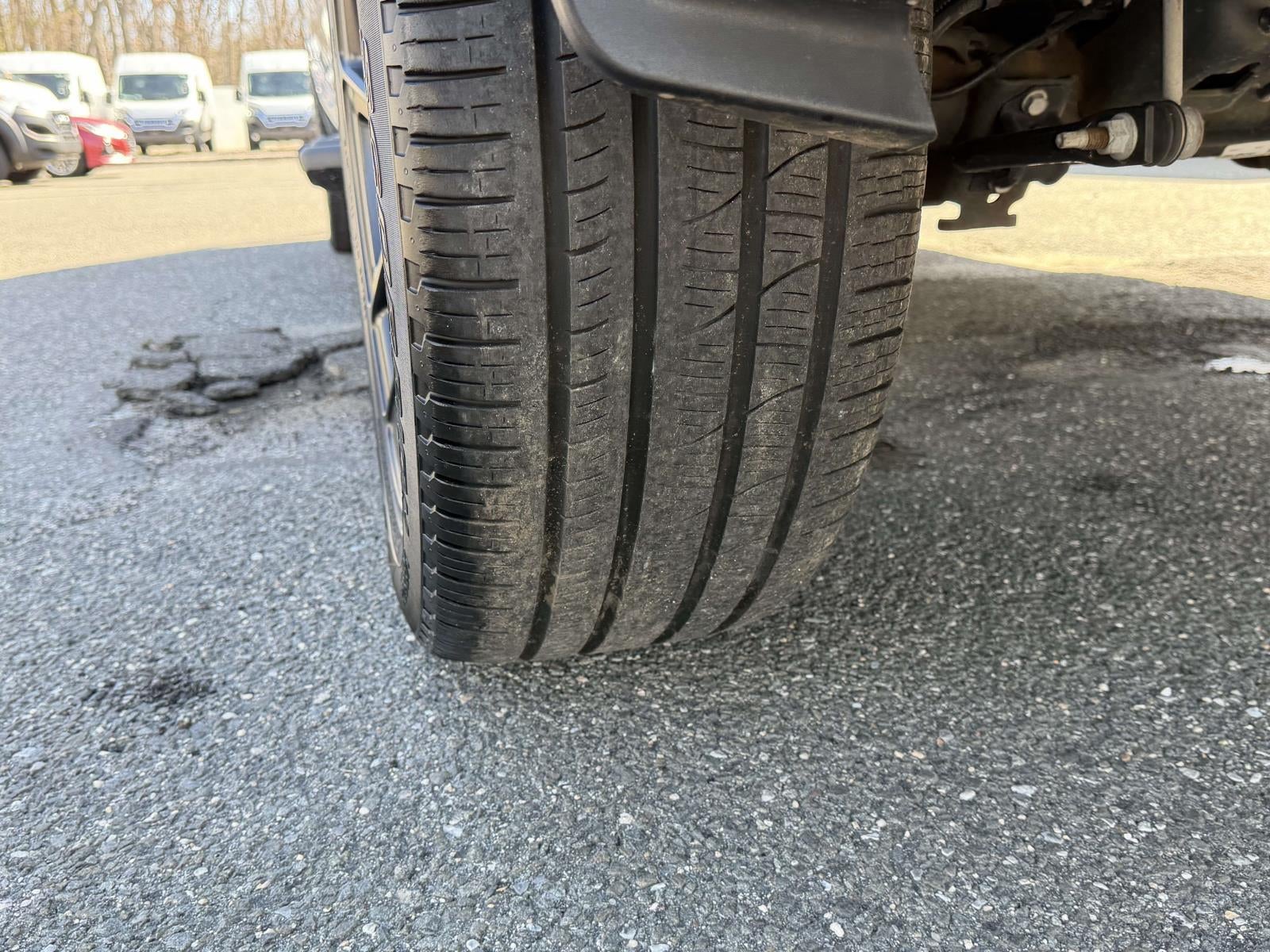 2023 RAM 1500 Laramie Crew Cab 4x4 5'7' Box