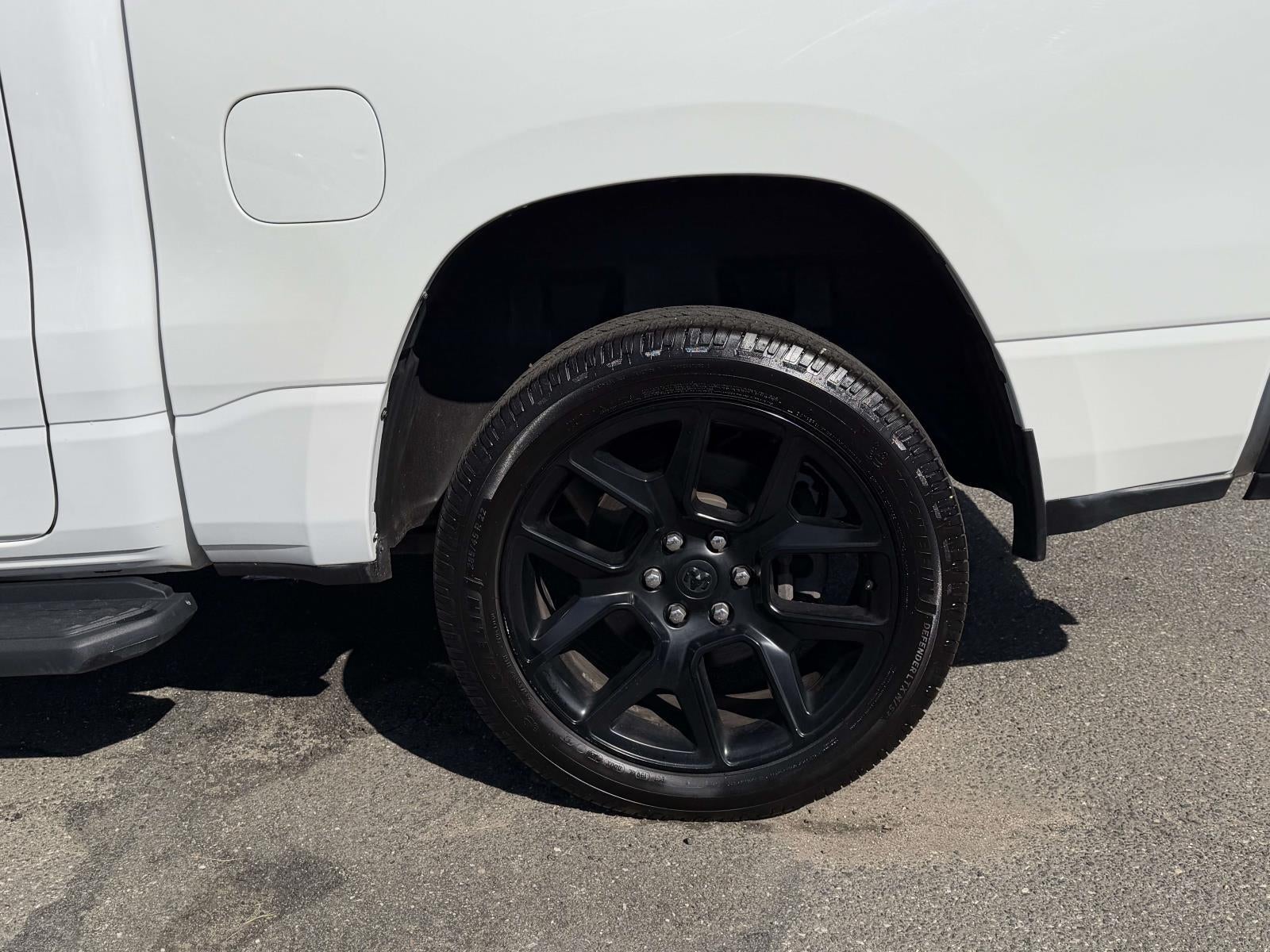 2023 RAM 1500 Laramie Crew Cab 4x4 5'7' Box