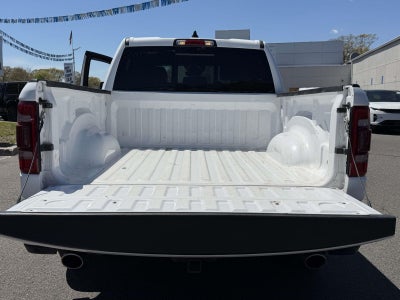 2023 RAM 1500 Laramie Crew Cab 4x4 5'7' Box