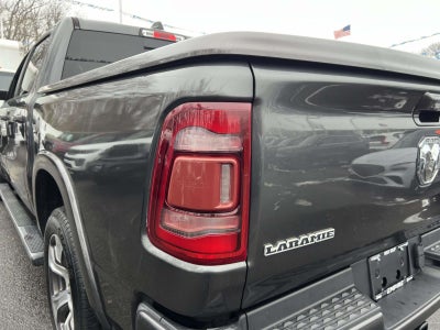 2019 RAM 1500 Laramie Crew Cab 4x4 5'7' Box