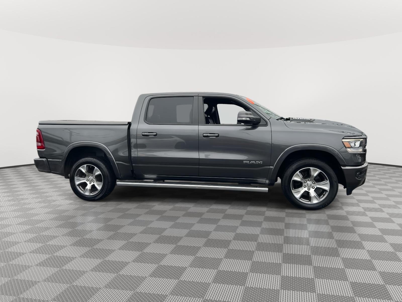 2019 RAM 1500 Laramie Crew Cab 4x4 5'7' Box