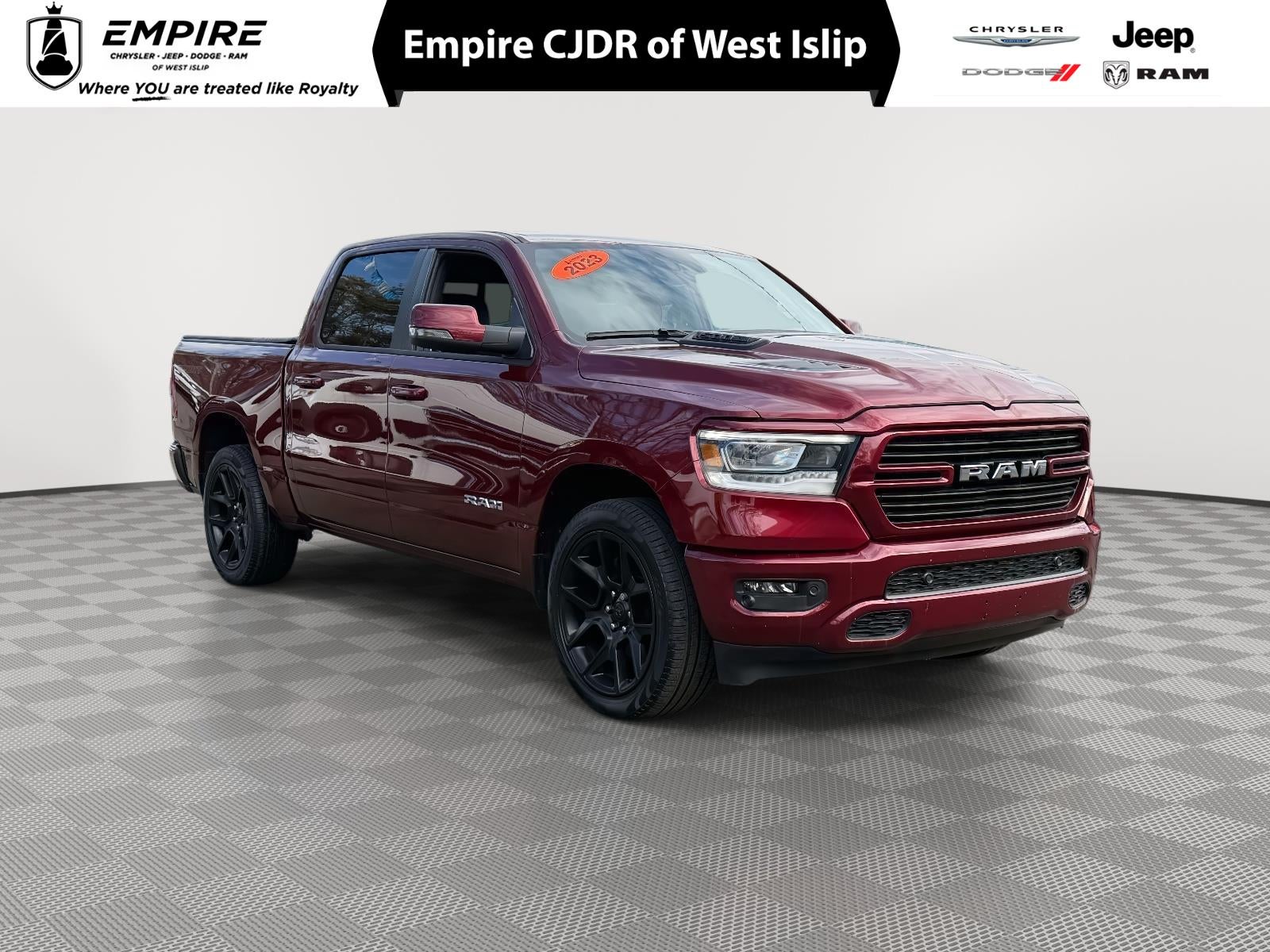 2023 RAM 1500 Laramie Crew Cab 4x4 5'7' Box