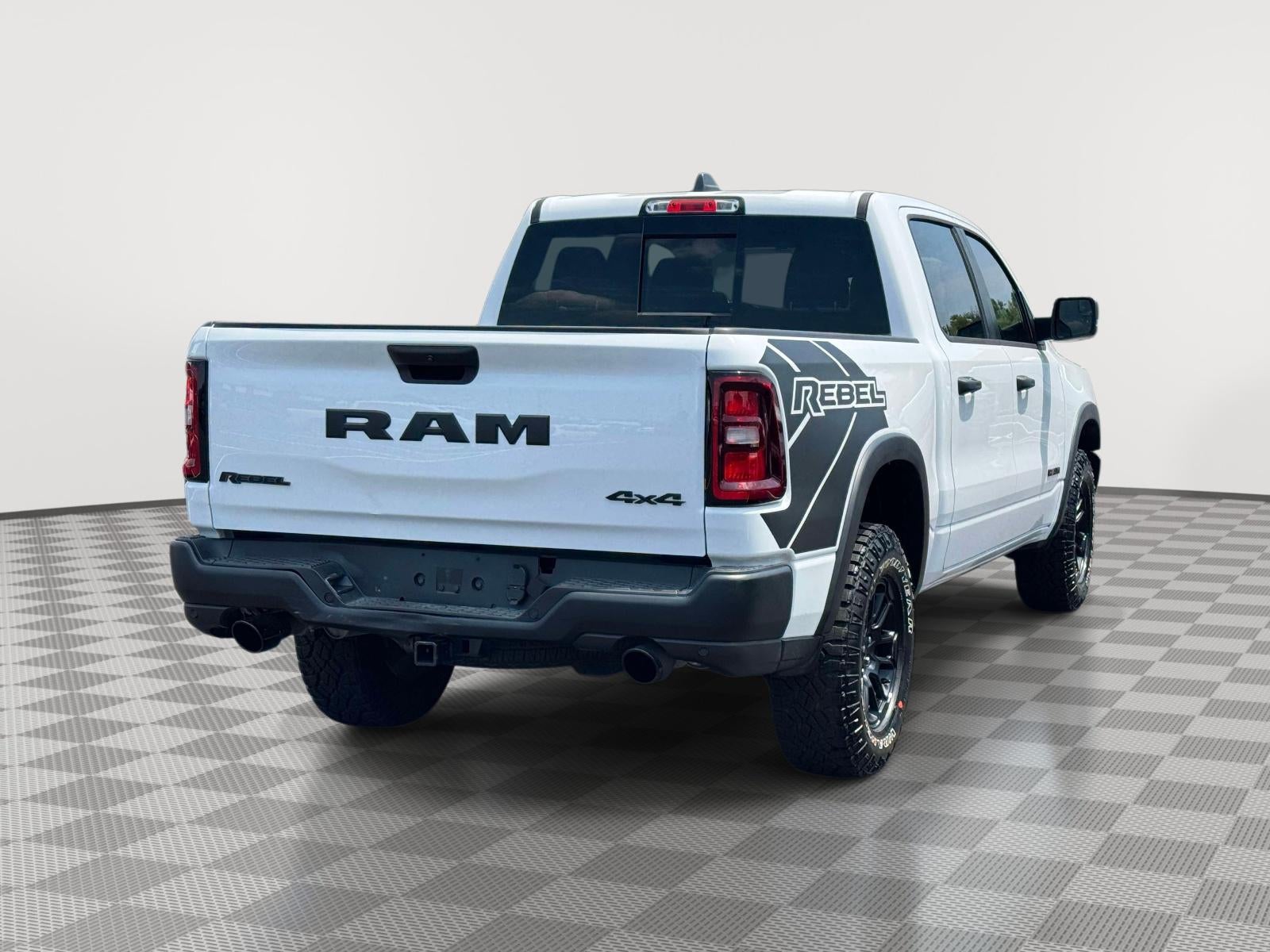 2026 RAM 1500 Rebel Crew Cab 4x4 5'7' Box