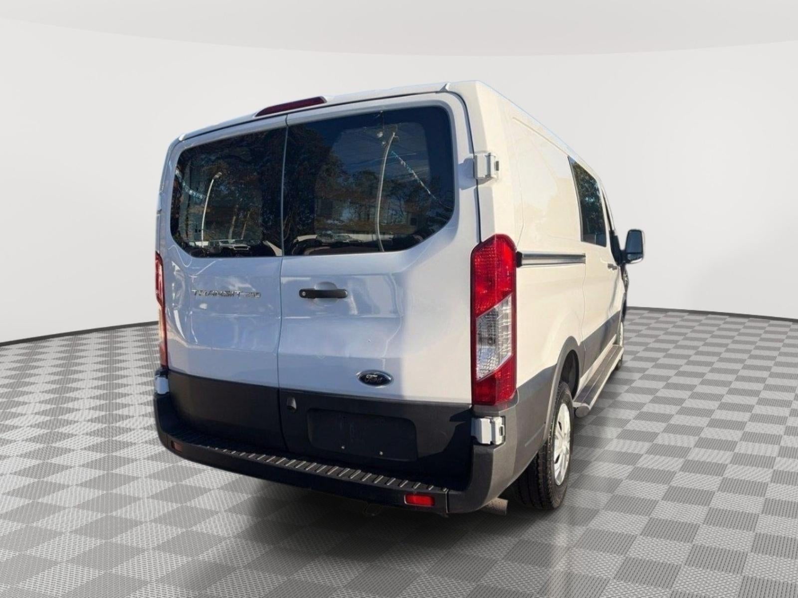 2025 Ford Transit-250 Cargo Van Base