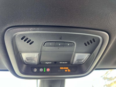 2023 Chevrolet Traverse AWD LT Leather