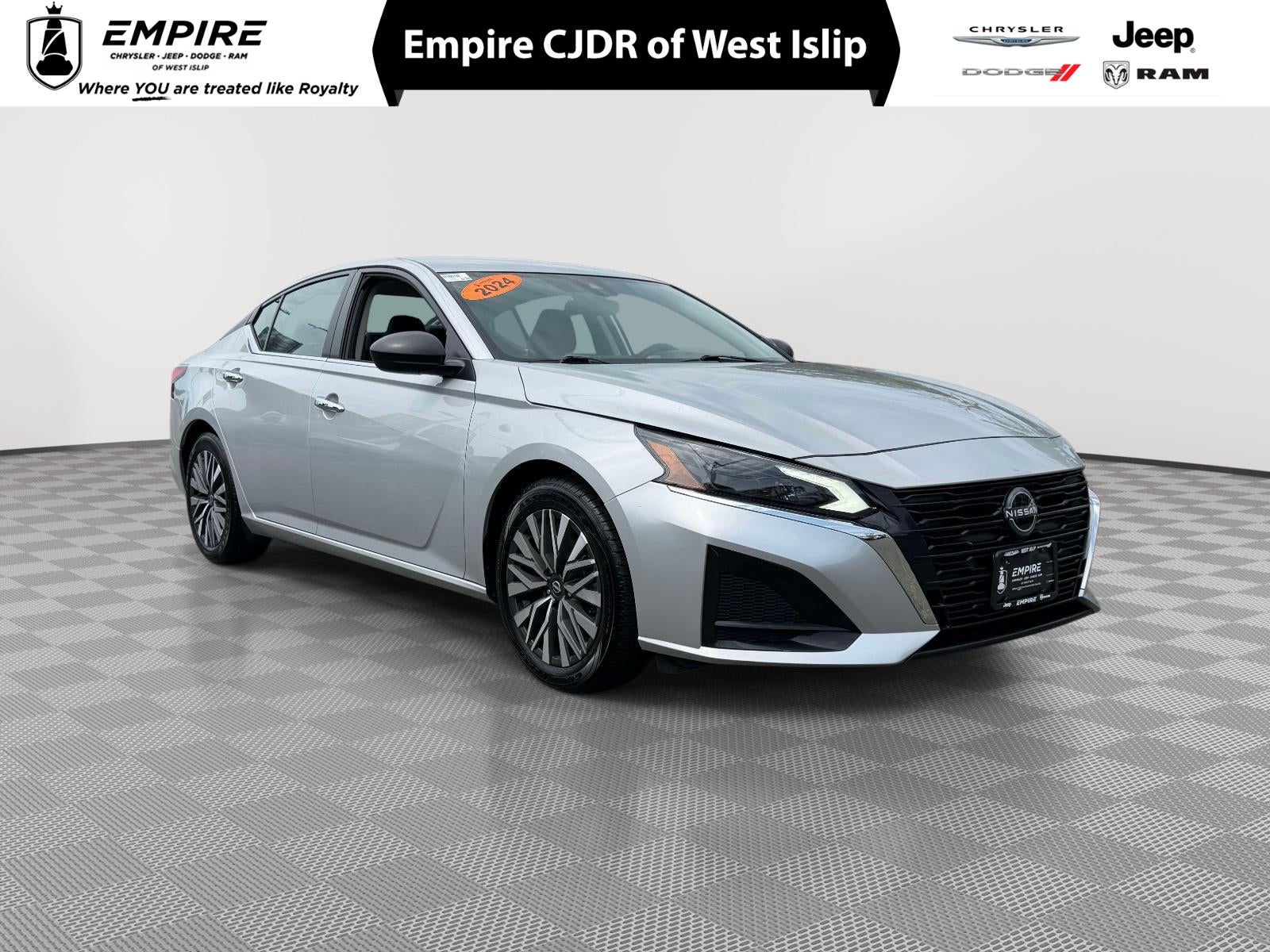 2024 Nissan Altima SV FWD