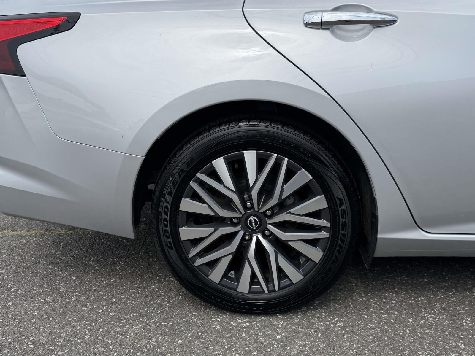 2024 Nissan Altima SV FWD