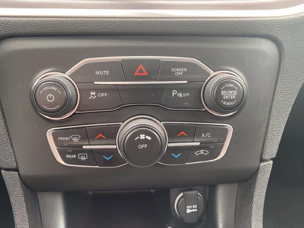 2022 Dodge Charger SXT RWD