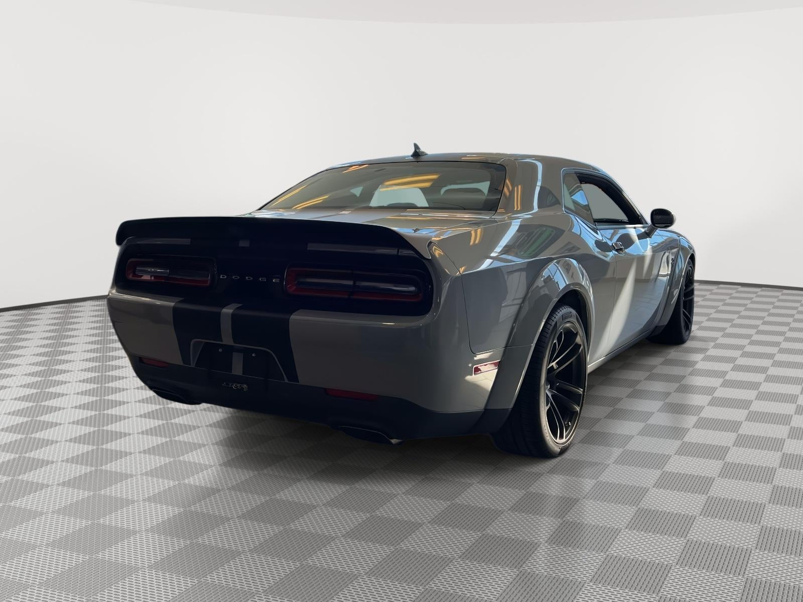 2022 Dodge Challenger SRT