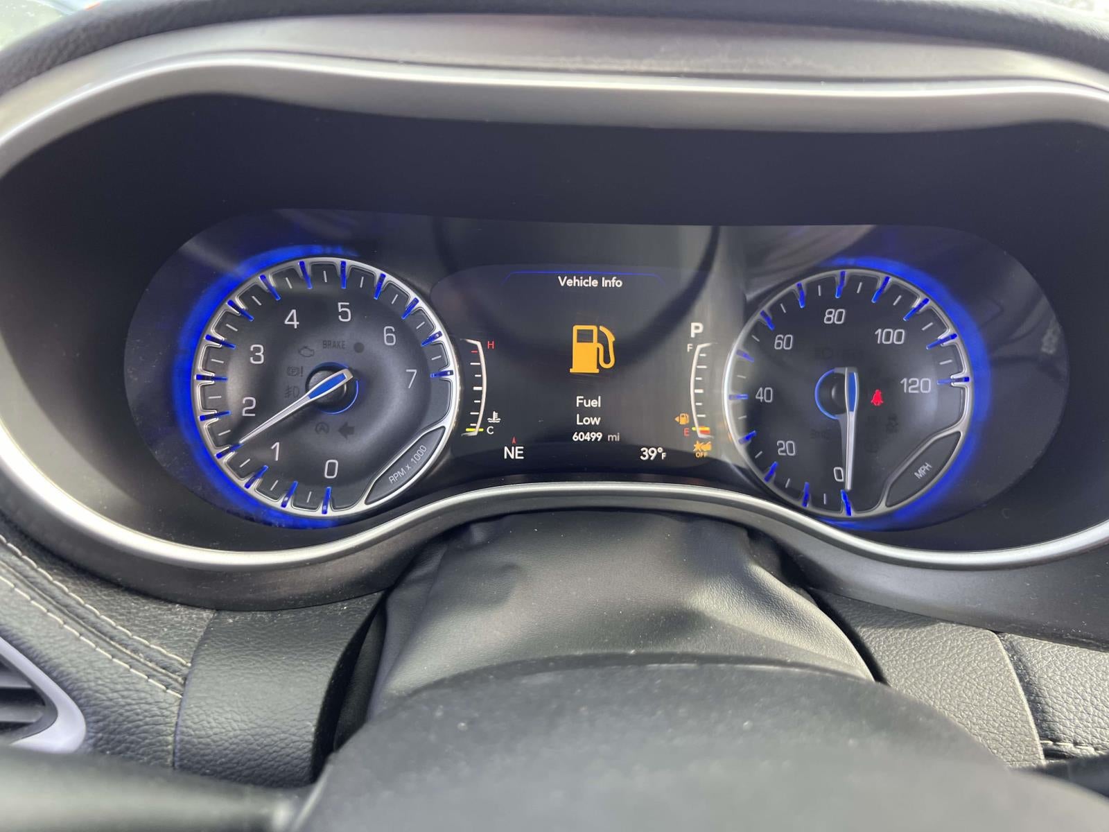 2023 Chrysler Pacifica Touring L